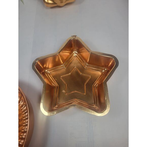 3 Vintage Gelatin Molds, Cake Pans, Copper Tone Star Shell Ring - Picture 6 of 7